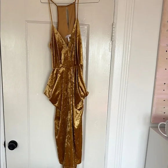 Womens Velvet Draped Midi Dress, Gold Tan / Regular 10 (M) Womens Velvet Draped Midi Dress, Gold Tan / Regular 10 (M)